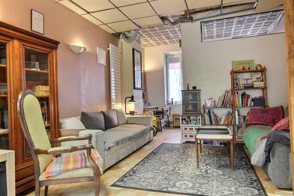 Maison Lomme 97.24 m2,3 chambres, dressing, 2 wc, jardin- rue calme