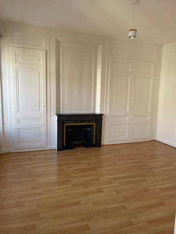 Appartement · Location Lyon (69006) 2 pièces · 66m²