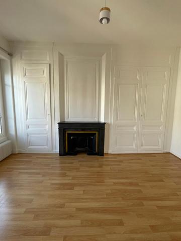 Appartement · Location Lyon (69006) 2 pièces · 66m²