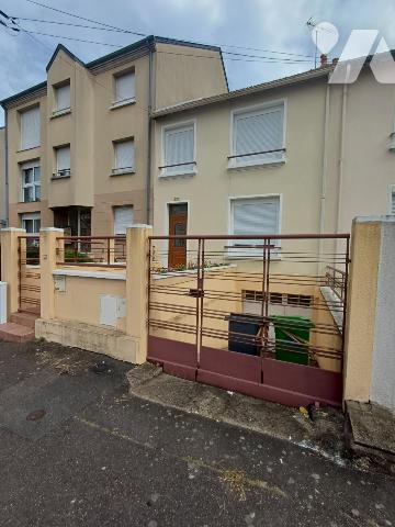 Secteur GENESLAY - Maison de type 5 sur sous-sol