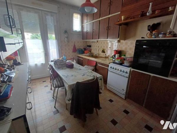 Secteur GENESLAY - Maison de type 5 sur sous-sol