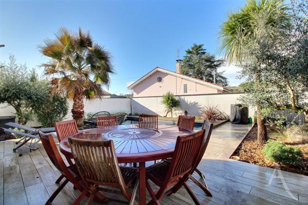 Maison Villenave d'Ornon - 4 chambres avec piscine - 150 m2