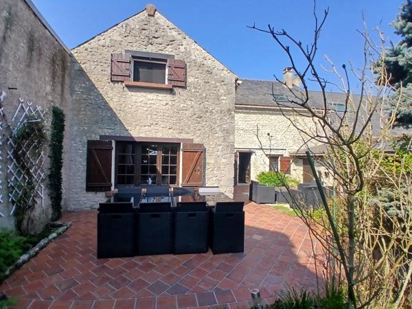 Vente Maison de village 4 pièces 181 m2 à Janville-en-Beauce