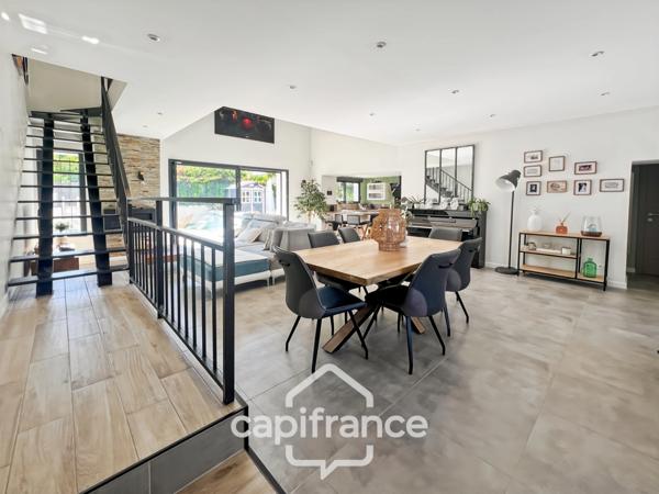 Maison à vendre 5 pièces LA GARDE (83)