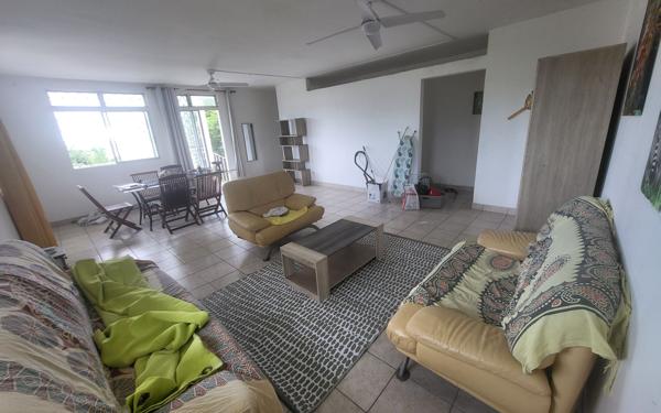 Maison à vendre    7 pièces • 174 m2 Le Gosier