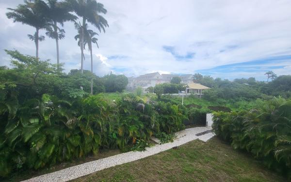 Maison à vendre    7 pièces • 174 m2 Le Gosier