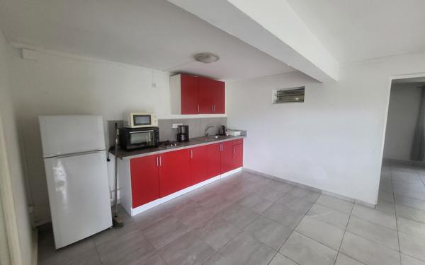 Maison à vendre    7 pièces • 174 m2 Le Gosier
