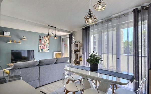Appartement à vendre    4 pièces • 86,70 m2 Pau