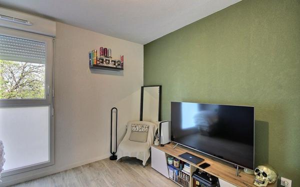 Appartement à vendre    4 pièces • 86,70 m2 Pau