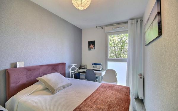 Appartement à vendre    4 pièces • 86,70 m2 Pau