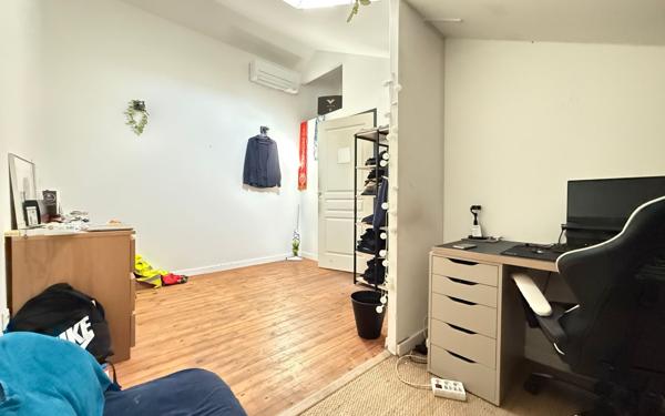 Maison à vendre    5 pièces • 158,39 m2 Miramas