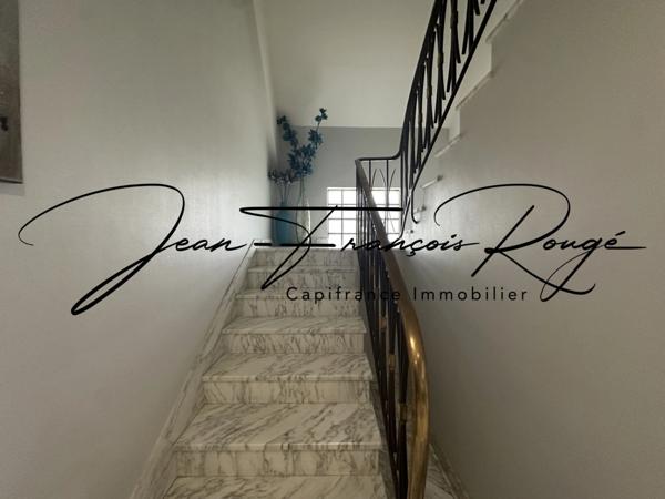 AGNEAUX, superbe maison de 210 m² avec vie de plain-pied, piscine et spa