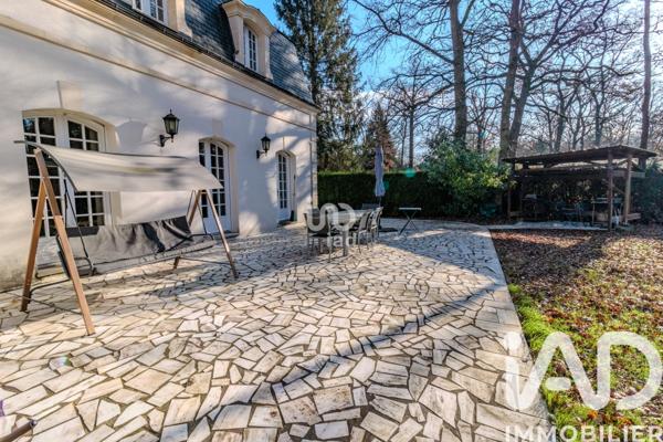Maison à vendre 8 pièces 373 m² Lamorlaye