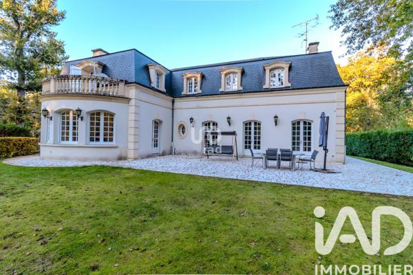 Maison à vendre 8 pièces 373 m² Lamorlaye