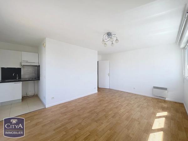 Appartement à vendre 2 pièces 48.81m² Lucé (28110)