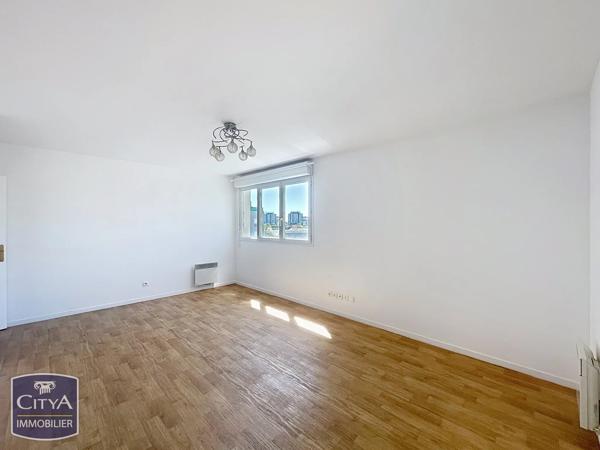 Appartement à vendre 2 pièces 48.81m² Lucé (28110)