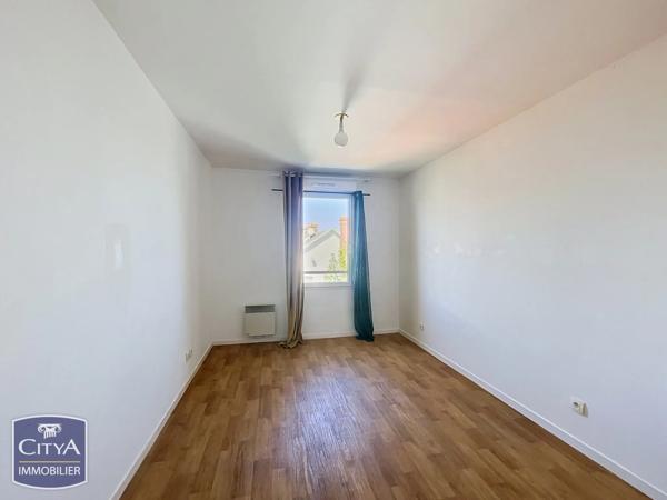 Appartement à vendre 2 pièces 48.81m² Lucé (28110)
