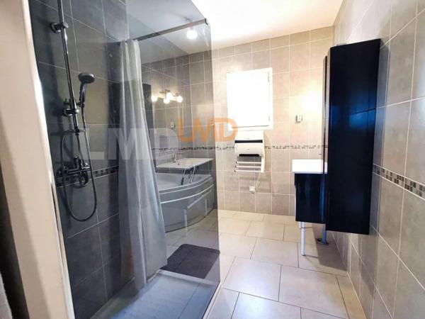 Villa 120m2 plain pied de 2017, 3 Chambres, piscine chauffee