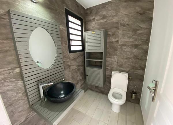 Maison à louer    4 pièces • 131,95 m2 Saint-Pierre