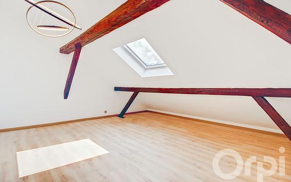 Appartement à vendre    4 pièces • 102,61 m2 Marignier