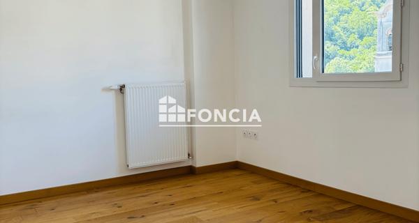 À vendre Appartement 5 pièces 115.34 m² - ÉChirolles 38130