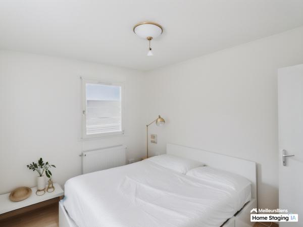 Beau T2 rénové aux portes de Genève.