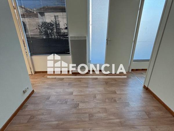 À vendre Local commercial 40 m² - Agen 47000