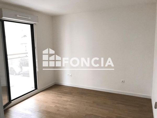 Location Appartement 2 pièces 42 m² - 7 RUE POYER Clichy 92110