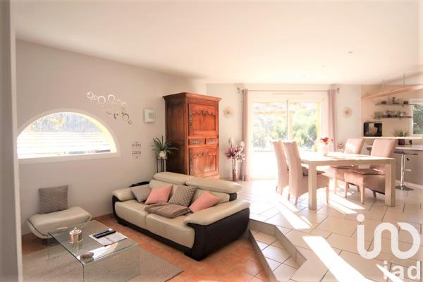 Maison à vendre 6 pièces 125 m² Vouillé