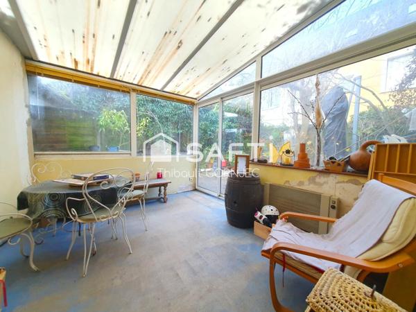 Charmant cocon de 102 m² avec extérieur et atelier, idéalement situé près de la gare de Champagne-sur-Seine.