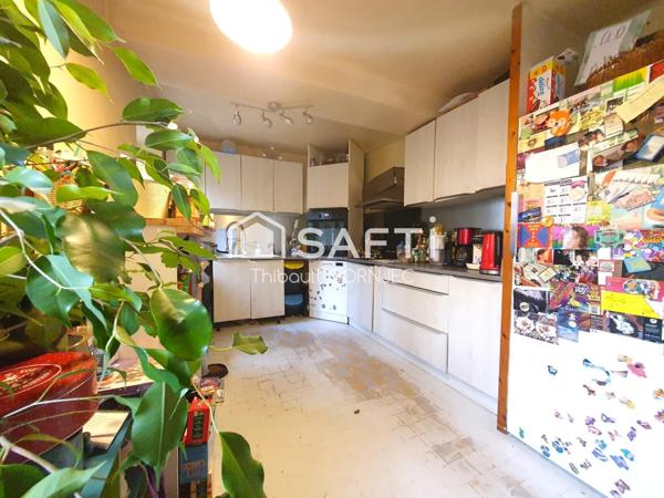 Charmant cocon de 102 m² avec extérieur et atelier, idéalement situé près de la gare de Champagne-sur-Seine.