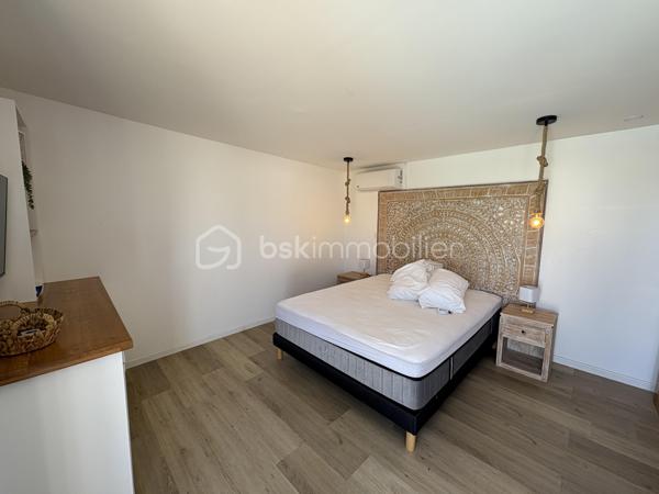 Maison de 300 m²