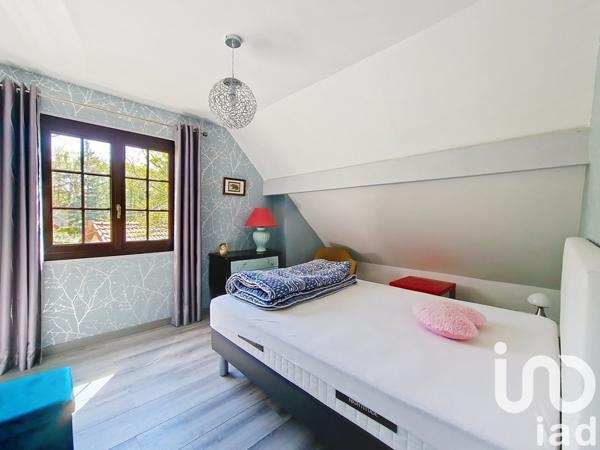 Maison à vendre 8 pièces 172 m² Saint-Fargeau-Ponthierry