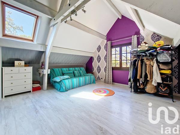 Maison à vendre 8 pièces 172 m² Saint-Fargeau-Ponthierry