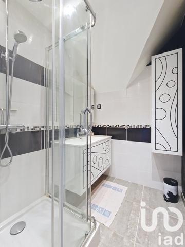 Maison à vendre 8 pièces 172 m² Saint-Fargeau-Ponthierry