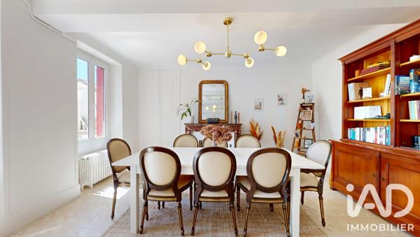 Maison à vendre 8 pièces 233,55 m² Auxerre