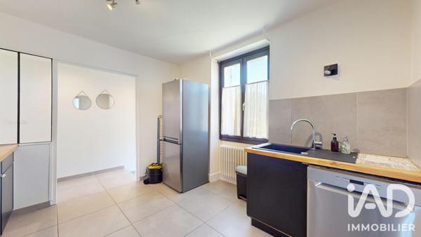 Maison à vendre 8 pièces 233,55 m² Auxerre