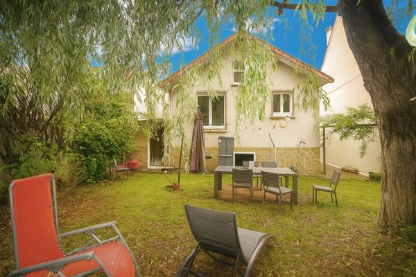 Brunoy (91800) Brunoy: maison indépendante sur terrain de 524m²