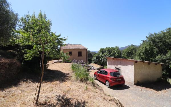 Maison à vendre    2 pièces •  Berre-les-Alpes