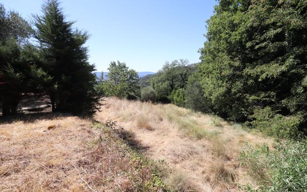 Maison à vendre    2 pièces •  Berre-les-Alpes