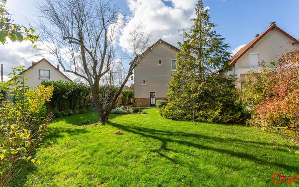 Maison à vendre    4 pièces • 86 m2 Sainte-Geneviève-des-Bois