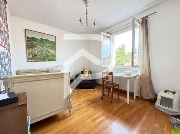 Maison 7 pièces 180.7 m2