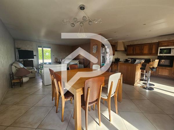 Maison 7 pièces 194 m2