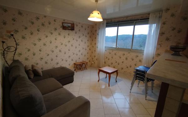 Appartement à louer    3 pièces • 46,28 m2 Ribes