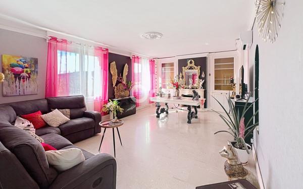 Maison à vendre    7 pièces • 181,50 m2 Draguignan