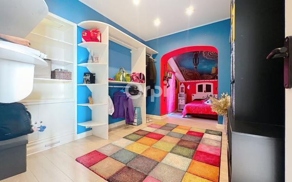 Maison à vendre    7 pièces • 181,50 m2 Draguignan