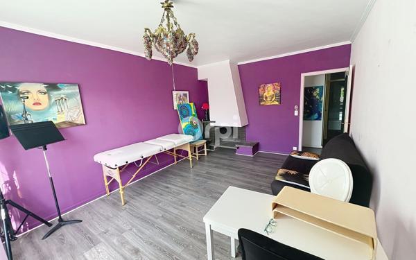 Maison à vendre    7 pièces • 181,50 m2 Draguignan