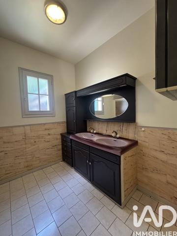 Maison à vendre 5 pièces 118 m² Saint-Florent-sur-Cher