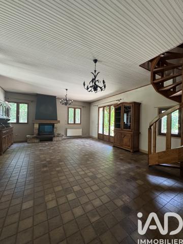 Maison à vendre 5 pièces 118 m² Saint-Florent-sur-Cher