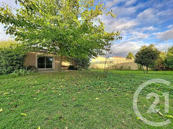 Maison à vendre  4 pièces - 103,15 m2 LAUDUN L ARDOISE - 30